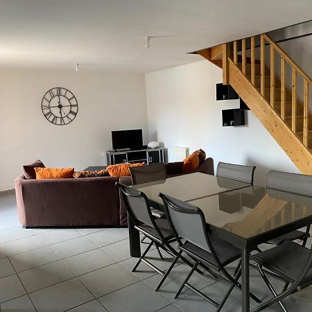 Logement Calme A La Campagne Villa Thennes Ngoại thất bức ảnh